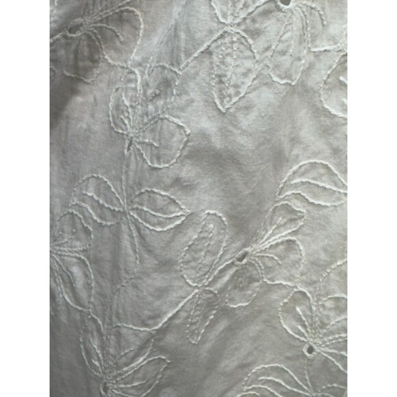 Bisou Bisou Womens Embroidered Halter Wrap Dress Size 4 White  Floral Pattern - Picture 6 of 14